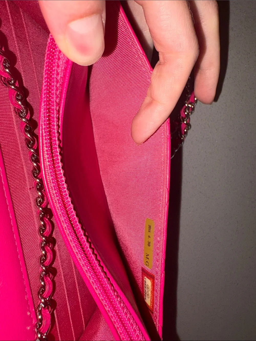 CHANEL Pink Lambskin Classic Quilted Wallet On a Chain - Picture 7 of 15